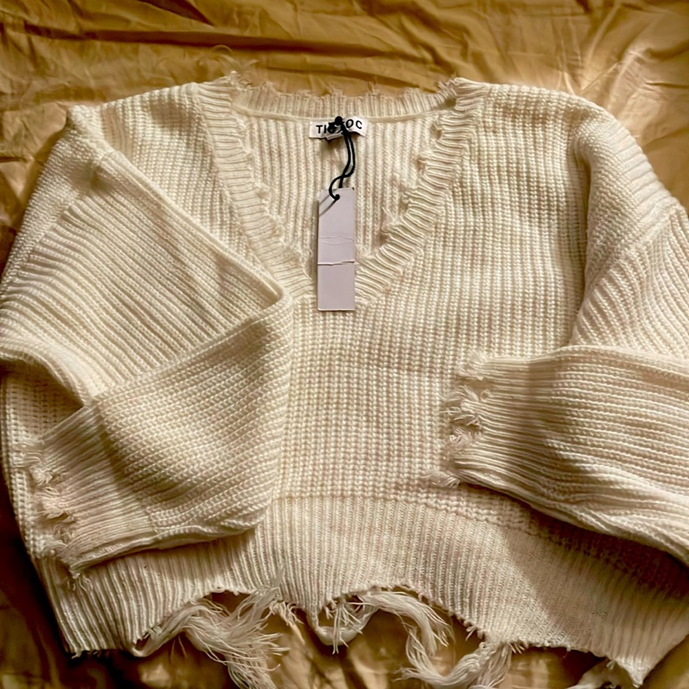 Crop sweater
